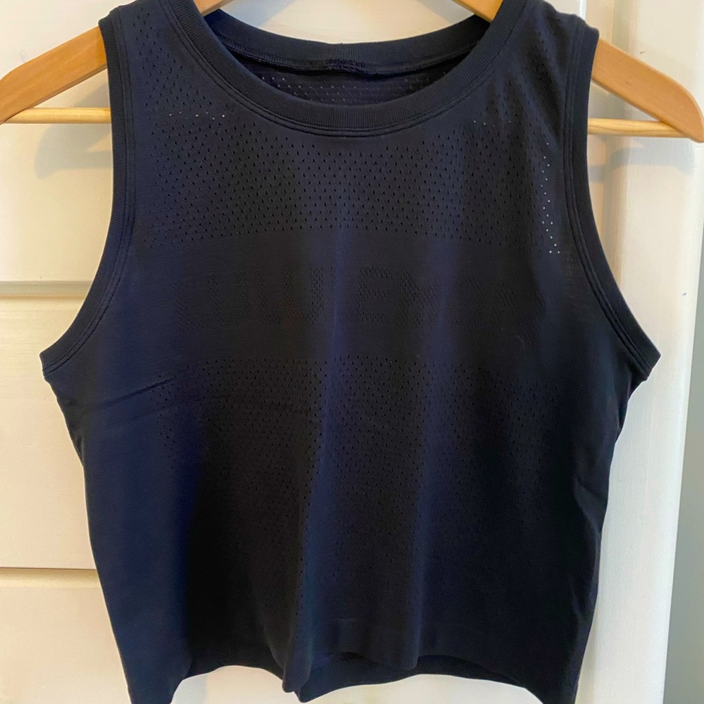 UEC lululemon Train to be Tank BLK sz4